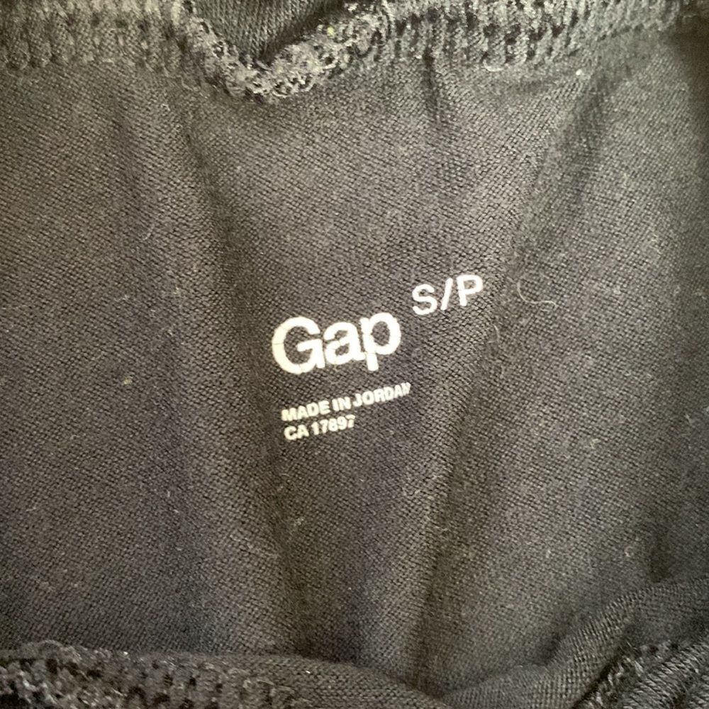 Gap Maternity Set of 2 Tunic Shirts Top S Black/ Purple - Picture 11 of 13